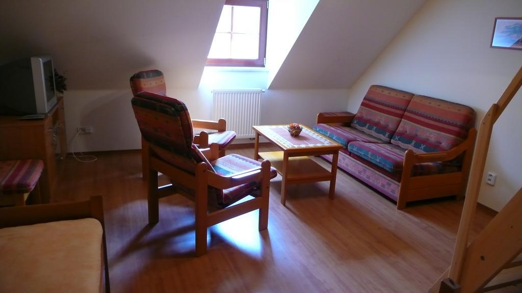 Penzion Padrtuv Mlyn Třebíč Buitenkant foto